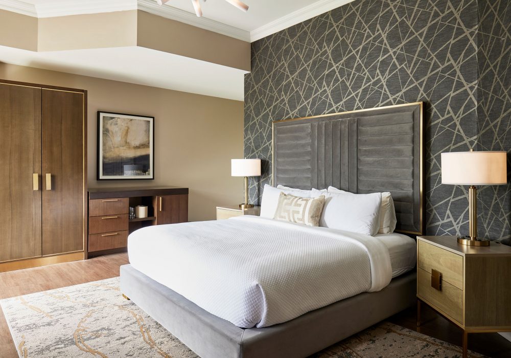 Chateau Grande Hotel King Superior Suite